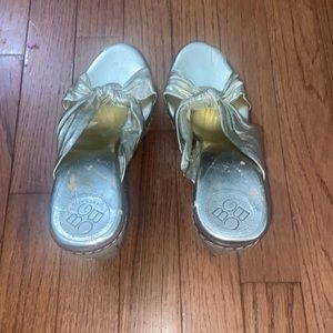 Vintage BCBG GENERATION heels